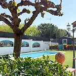 Costa Dorada Tienda Lua Роскошный шатер
